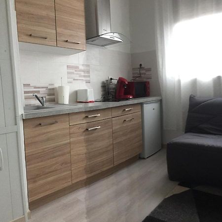 Appartement 12 Aire-sur-l'Adour Exterior photo
